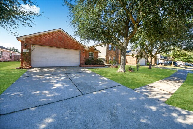 Foto del edificio - 2731 Gorki Park Dr