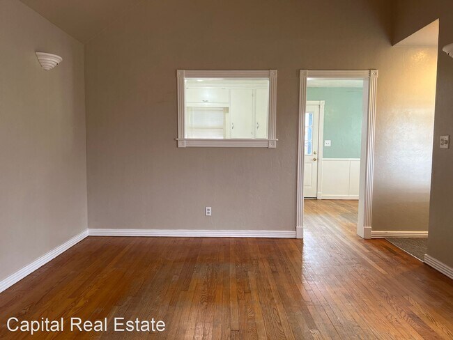 Building Photo - 4 br, 1 bath House - 4100 Cunningham Dr.