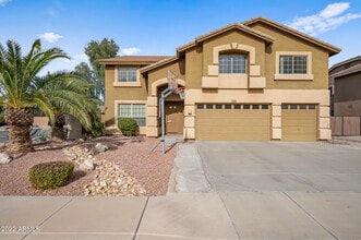 Building Photo - 2684 E Birchwood Pl
