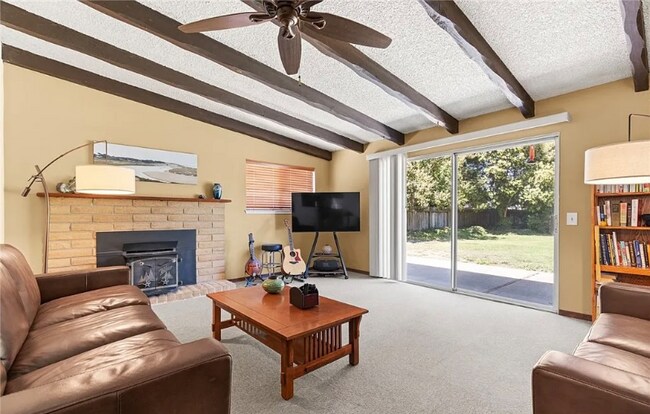 Building Photo - 461 Hoopa Circle