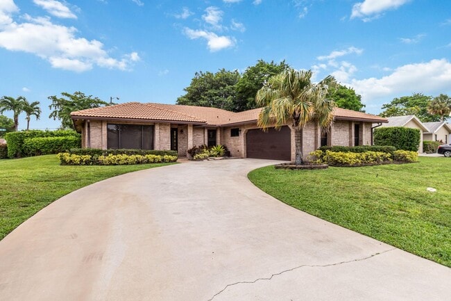Building Photo - 21920 Holly Tree Way
