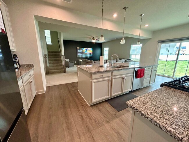 Foto del edificio - Beautiful Home in Moyock Subdivision - Min...