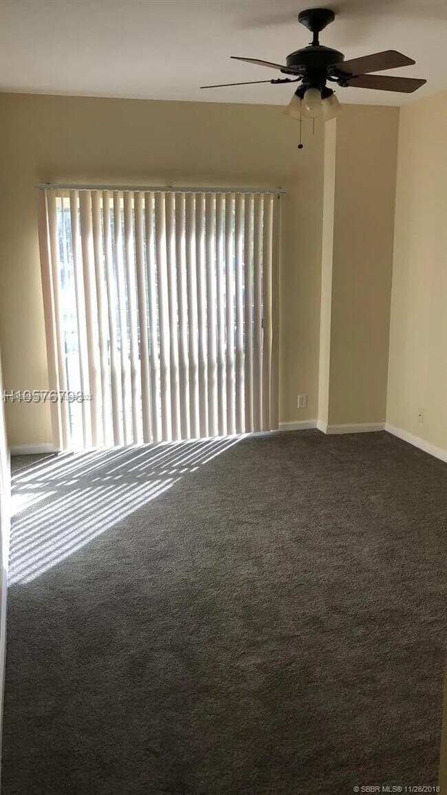 1109 N Santa Catalina Cir, North Lauderdale, FL 33068 Townhome