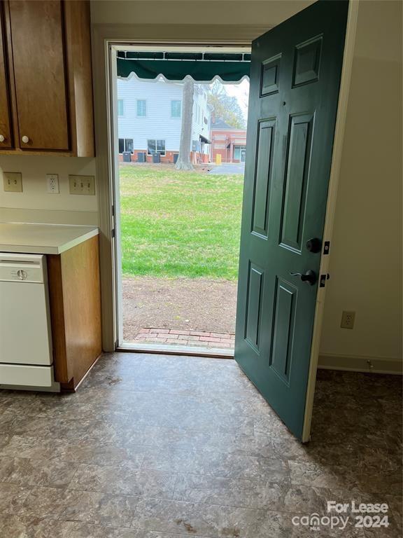 319 S Main St, Kannapolis, NC 28081 Townhome Rentals in Kannapolis NC