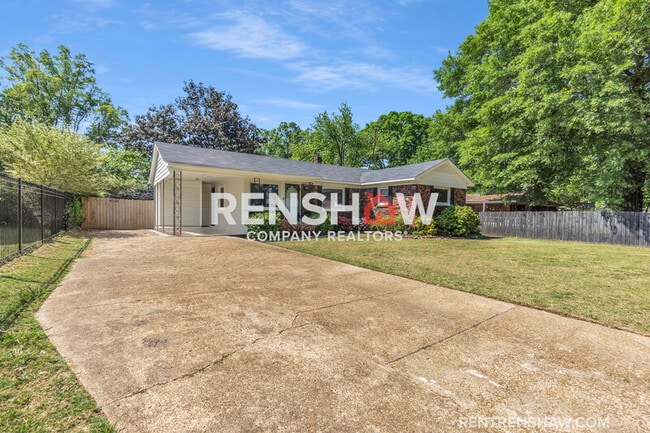 Building Photo - 4011 Comanche Rd