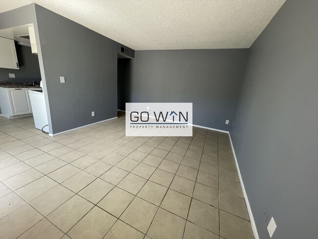 Photo - 36 E Ingram St Apartment