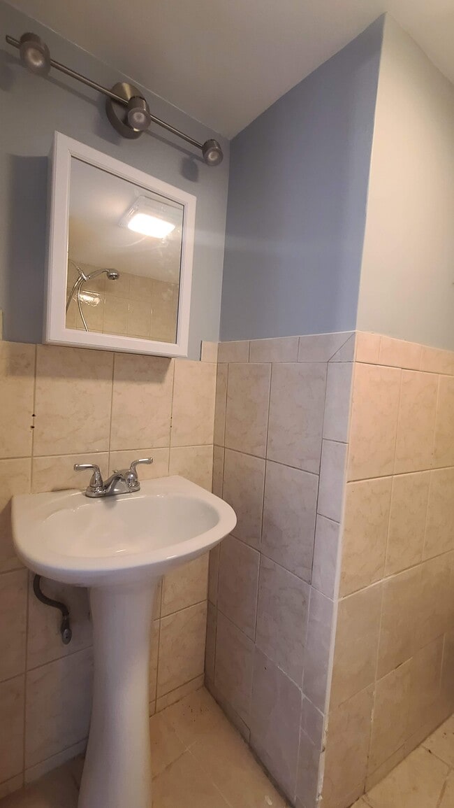 Foto del edificio - 6206 Newkirk Ave