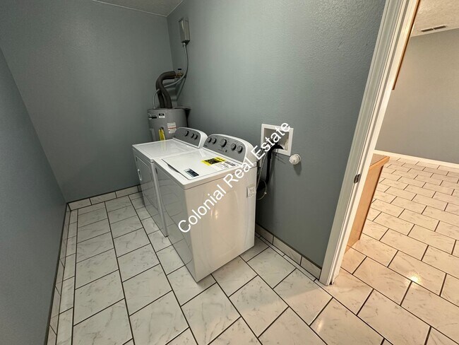 Foto del edificio - 1704 W 12th St