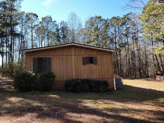 Building Photo - 624 Bowsan Rd