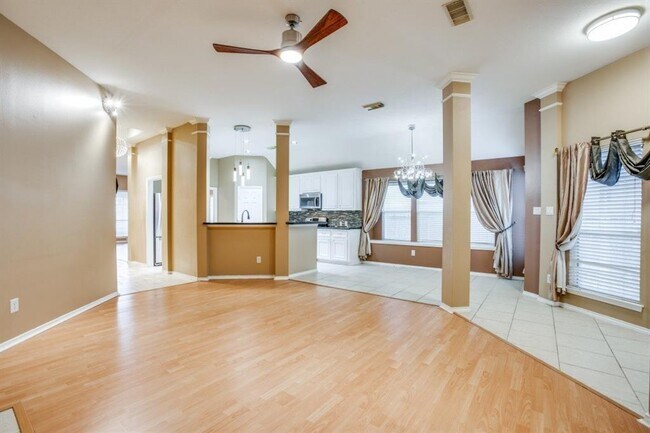 Foto del edificio - 21318 Twisted Willow Ln