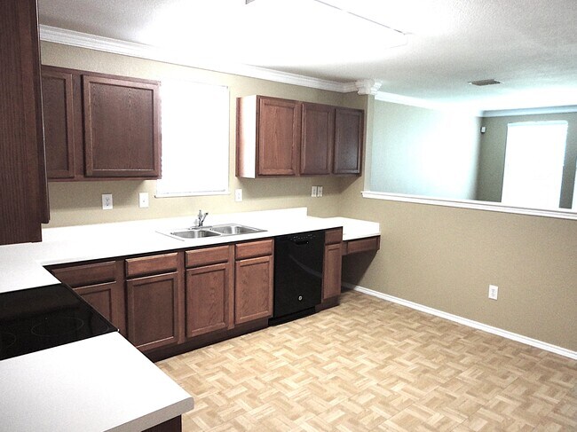 Foto del edificio - 9029 Quarter Horse Ln