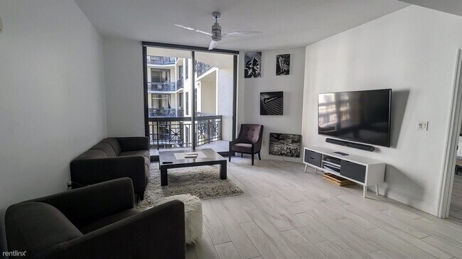Foto del edificio - 2 br, 2 bath Condo - 801 S Olive Ave Unit ...