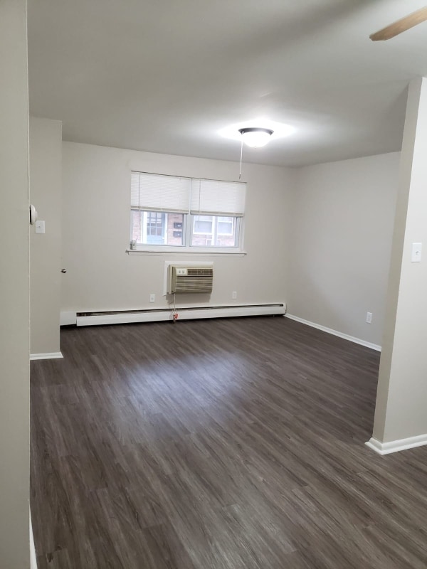 Building Photo - 501 N White Horse Pike