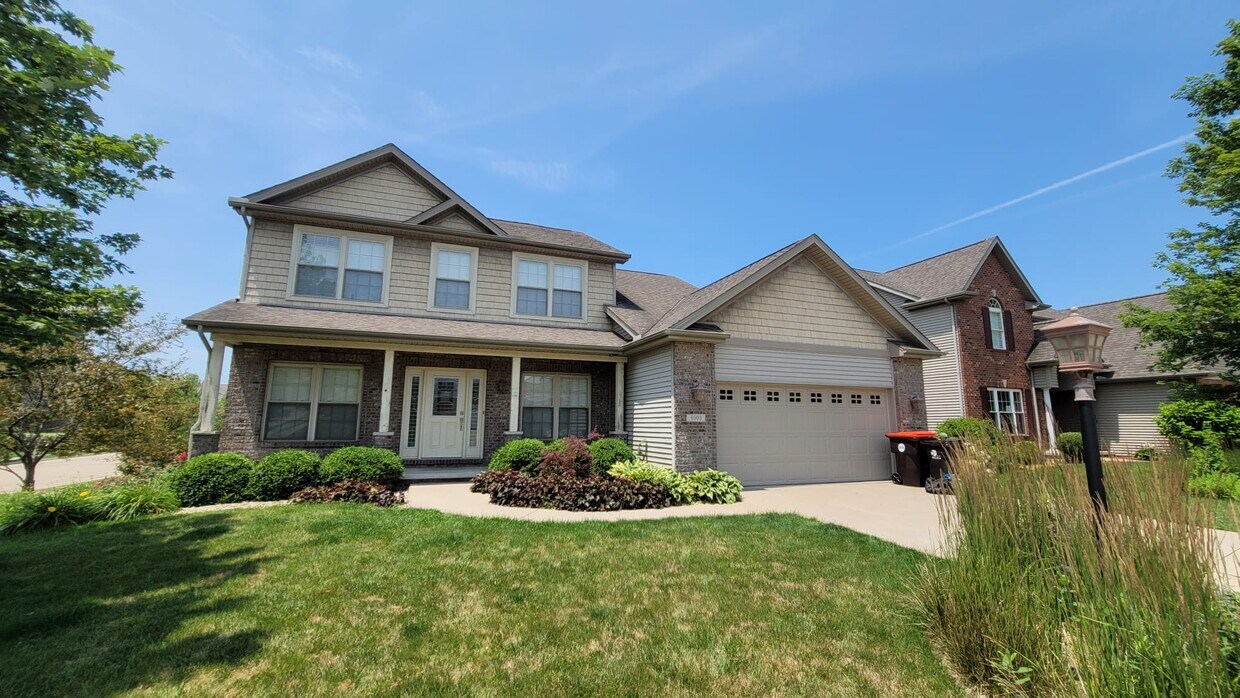 Primary Photo - 6903 N Ironwood Dr