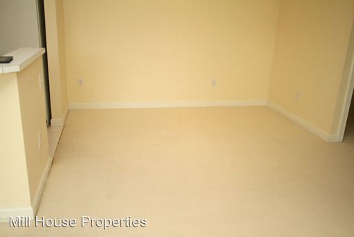 Building Photo - 520 Aberdeen Dr