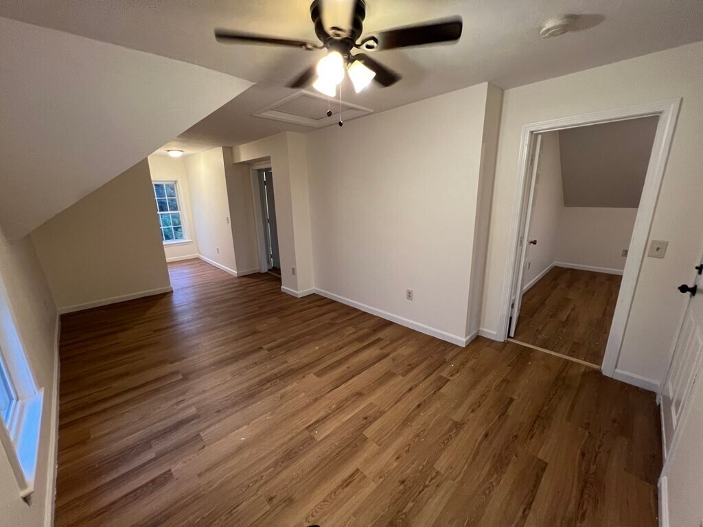 6 S Ward St Unit 3, Worcester, MA 01610 Room for Rent in Worcester