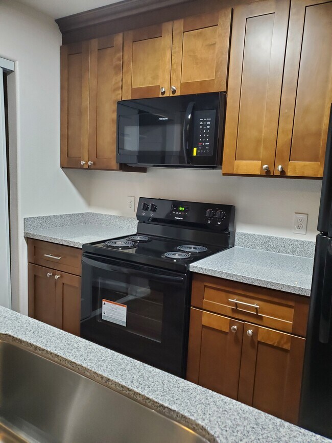 Foto del edificio - 5758 Walerga Rd