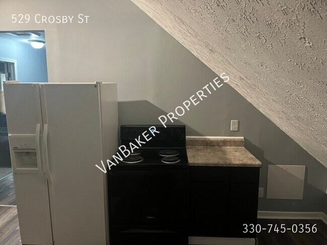 Building Photo - 529 Crosby St