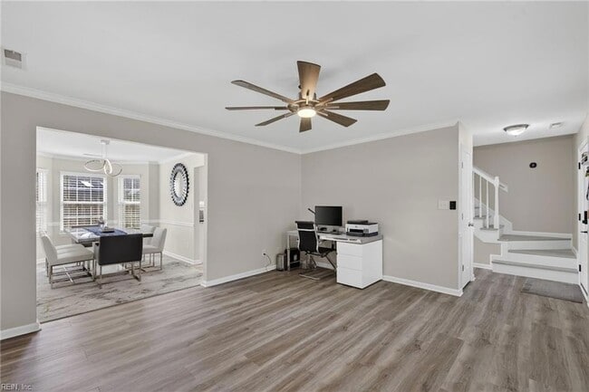 Building Photo - 1428 Gust Ln