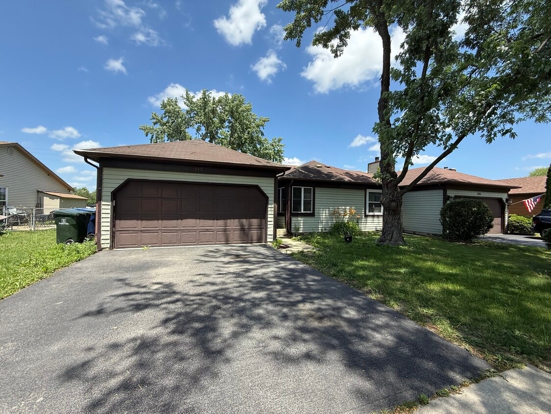Primary Photo - 547 Fessler Ave
