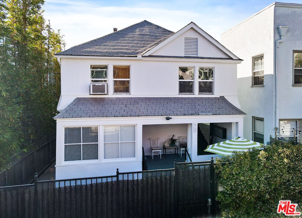 Foto principal - 29 Brooks Ave