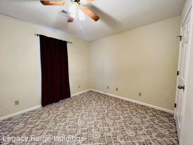 Foto del edificio - 3 br, 2 bath House - 905 Sandino