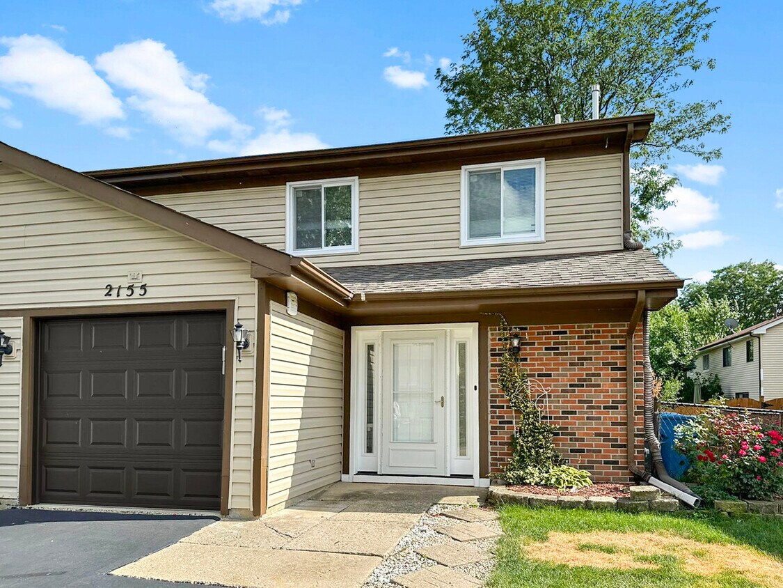 Primary Photo - 2155 Wildwood Ln