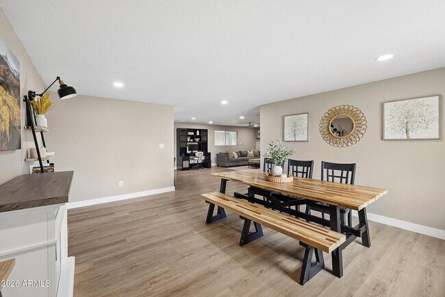 Building Photo - Single Family Home For Rent