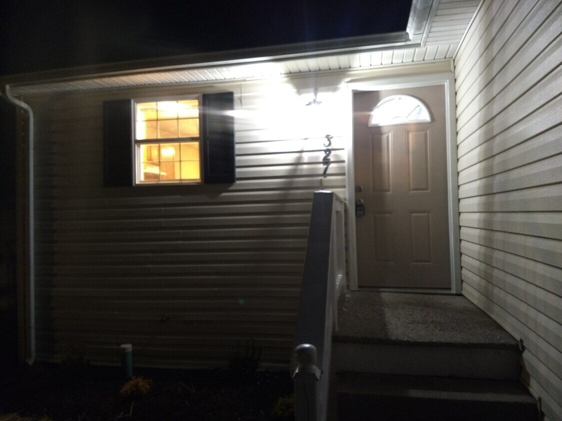 Primary Photo - 327 Villa Dr