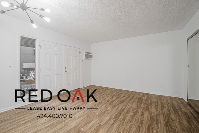 Foto del edificio - 1800 W Glencrest Ave