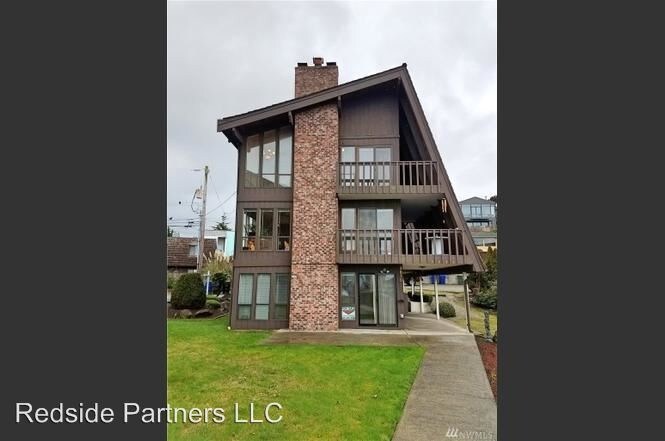 Foto principal - 2 br, 2 bath Apartment - 3030 Alki Ave SW