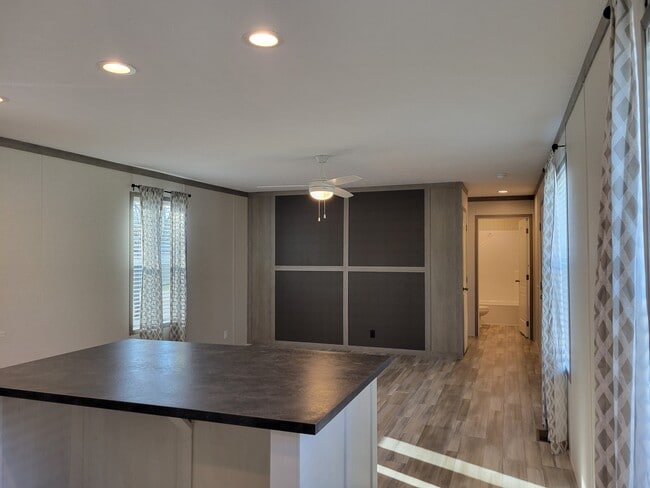 Building Photo - 5288 Commander Ct