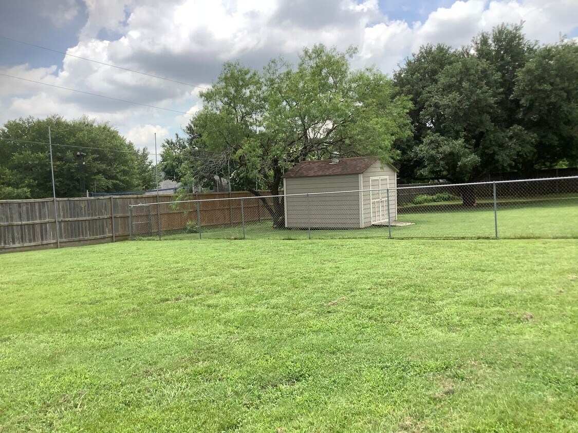 Foto del edificio - Coming Soon! Stunning Southlake Home on 1 Acre Cul-de-Sac | 3 Bed | 2 Bath | 4-Car Garage | Carro...