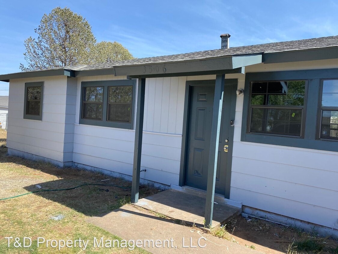 4 br, 1 bath House 3506 East Baylor Street House Rental in Lubbock