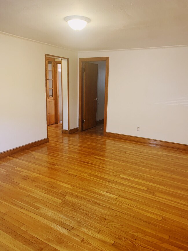 595 Ashmont St Unit 1, Boston, MA 02122 Apartments in Boston, MA