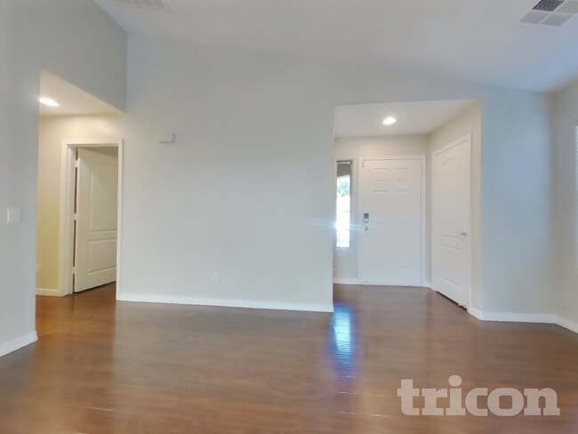 Building Photo - 34527 Karan Swiss Cir