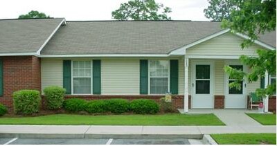 Foto principal - Oak Forest Apartments