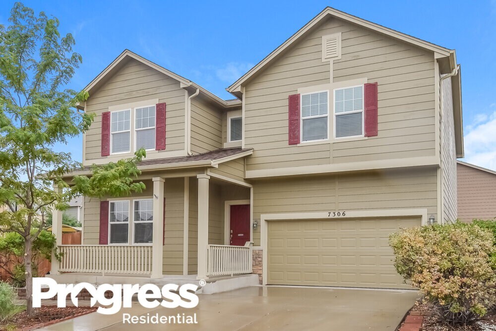 Foto principal - 7306 Running Deer Way