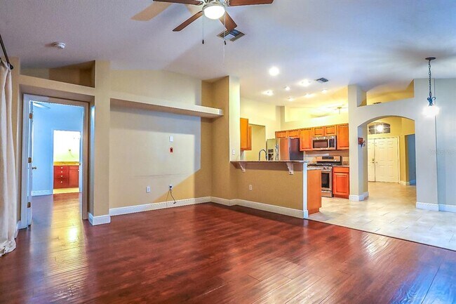 Building Photo - 3837 Lockridge Dr