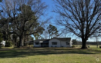 Building Photo - 5970 US Hwy 17