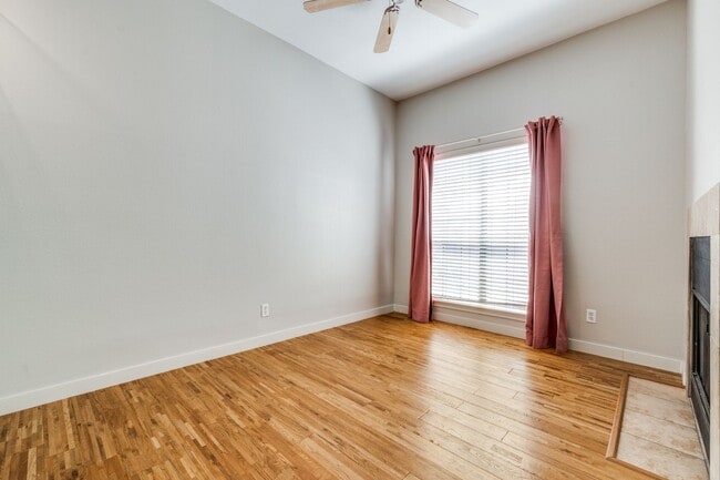 Foto del edificio - Adorable 1 bedroom 1 bath condo with spaci...
