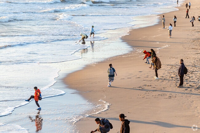 Downtown Santa Monica beach is a popular LA beach full of people year round.
