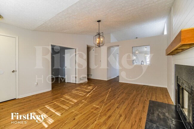 Foto del edificio - 2333 Hunterstown Dr