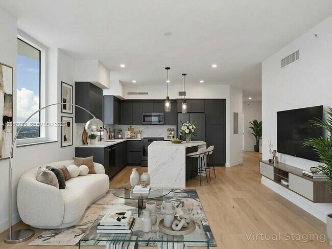 Foto del edificio - 1745 E Hallandale Beach Blvd