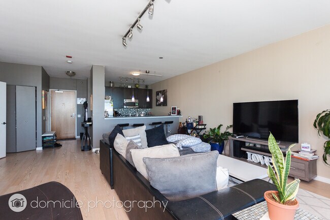 Foto del edificio - 757 N Orleans St