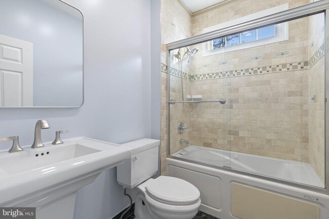 Foto del edificio - 1725 Gatehouse Ct