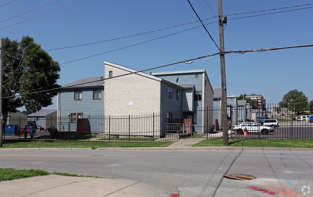 Foto del edificio - Parker Square Apartments