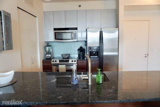 Building Photo - 2101 Market St