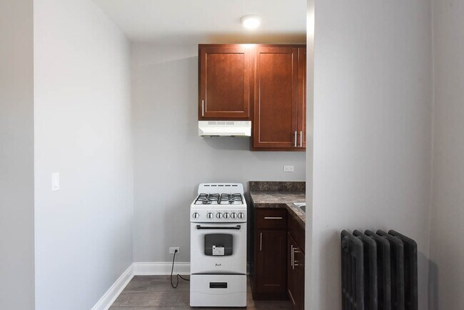 Foto del edificio - 4031 N Kenmore Ave