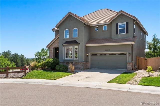 Foto del edificio - 10543 Laurelglen Cir
